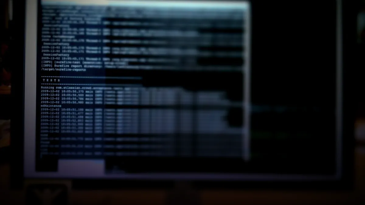Dunkler Bildschirm mit Terminal-Ausgabe — typische Arbeitsumgebung für KI-Agenten